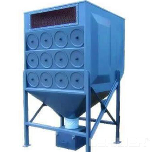 Horizontal installed filter cartridge dust collector